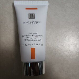 Able Skincare London Anti-ageing Retexturizing & Resurfacing Duo Moisturizer